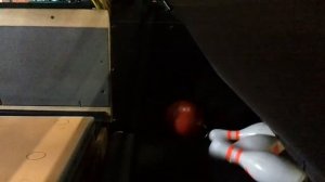 Боулинг.  Qubika amf 90XLi pinspotter. Bowling