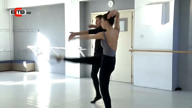 "Нашият следобед" с БСТВ (17.2.2022), гост: Боряна Сечанова, директор на Балет „Арабеск“ смотреть онлайн