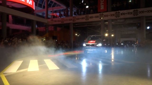 Модный российский дизайнер научил уфимцев одеваться смотреть онлайн