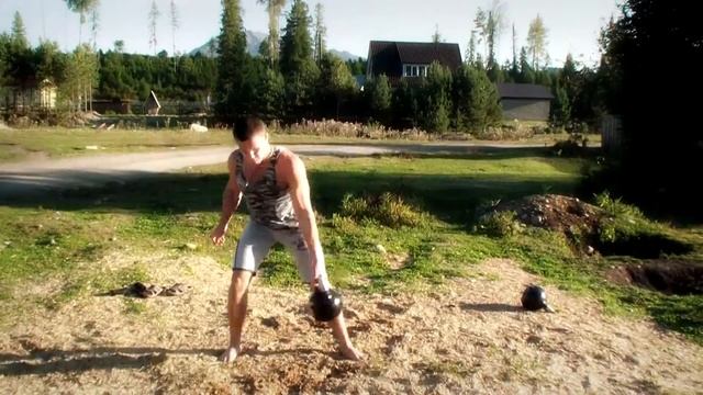 Жонглирование гирями, крутилки с бревном. смотреть онлайн