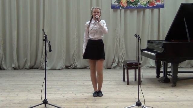 Каплиева Арина  Щербатый месяц
