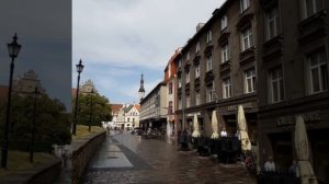 Валерий Леонтьев, Прибалтика