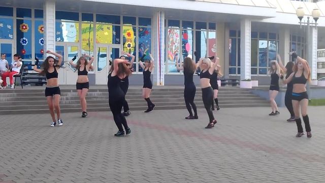 Танцы смотреть онлайн