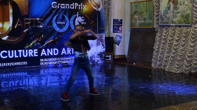 TRIUMRH 2016 ЧЕМПИОНАТ УКРАИНЫ WorldUCA 20160402 MVI 9986 смотреть онлайн