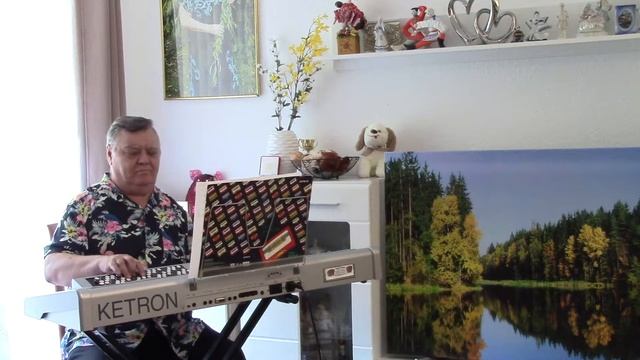 Mуз.Х.Миягава"Каникулы любви" исп.В.Мозбах. смотреть онлайн