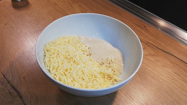 Картофельное пюре и ароматная рыба под золотистой корочкой в духовке. смотреть онлайн