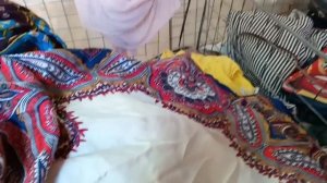 37. Крутые вещи с барахолки в пригороде Парижа. Обзор и примерка. #барахолка #secondhand