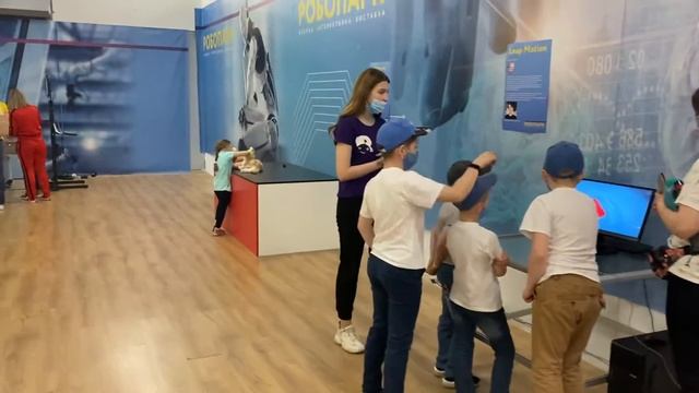 Интерактивная выставка роботов- Робопарк смотреть онлайн