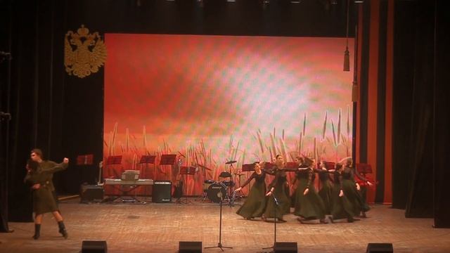 ансамбль народного танца "Конфетти" концертная программа "Своих не бросаем!" 23.02.2024 смотреть онлайн