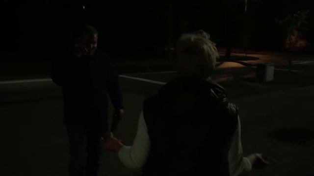 Баба огонь просто немного не в себе смотреть онлайн