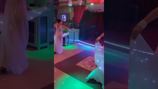 Танцевальный номер "Angels" смотреть онлайн