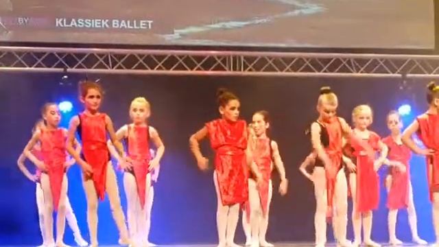 Агаша танцует балет в к.з. Гойланд 15 июля смотреть онлайн