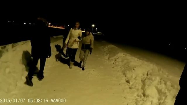 Двух метровый снеговик (не обычной формы...) смотреть онлайн