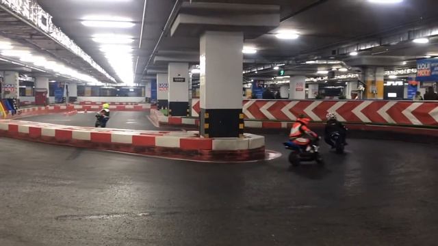 Минимототренировка в ТЦ Вегас