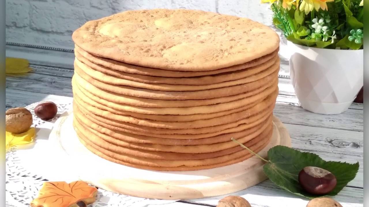 МЕДОВЫЕ КОРЖИ ДЛЯ ТОРТА ✧ Самые вкусные коржи для торта "Медовик"! 🍯🍰