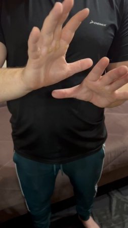Вот как появляются смартфоны с помощью магии 😮😮
