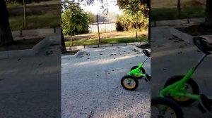 Дрифт и обзор на веломобиль с одноклассникам
