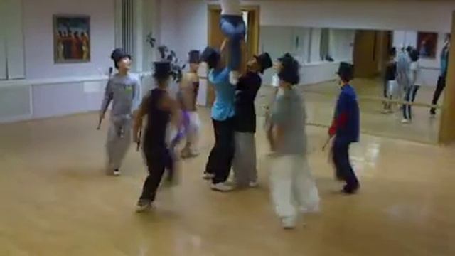 Sabre Dance.Танец с саблями(репетиция)  "Ташир-2009" Rehersal смотреть онлайн