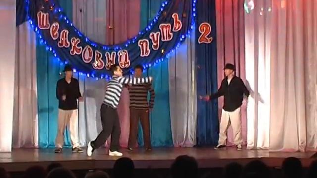 Break-dance_брейк-дансТирасполь фестиваль 2009