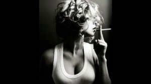 Дети Галактики Она