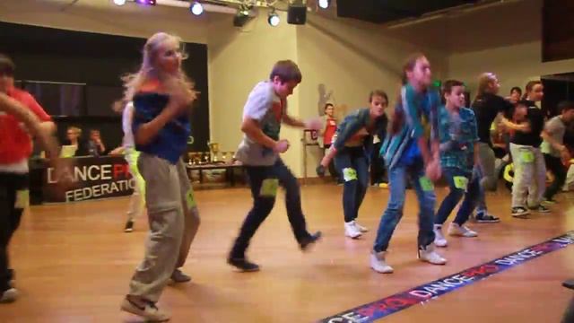 EXTAZ CUP 2011. Юниоры 1. Хип-Хоп. Group 1/4 смотреть онлайн