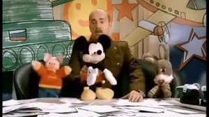 Породия на Спокойной ночи малыши. Хрюша, Степашка и собака-уклонист Филя. Большая разница.