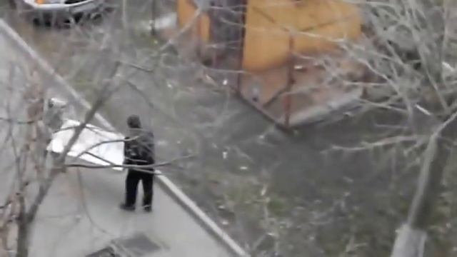 Прикол   Два уникала и ванна