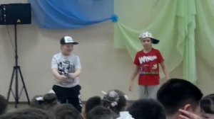 Копия видео "хип хоп на 8 марто"