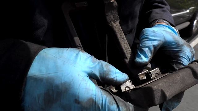 Rear Brake Pads and Rotors Replacement on Range Rover L405 and Sport L494 in Step by Step Guide