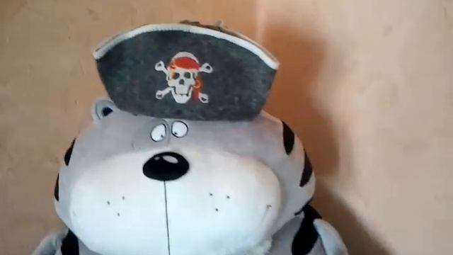 Поздравление с Днём города от Матроскина - это кот в мягкой игрушке смотреть онлайн