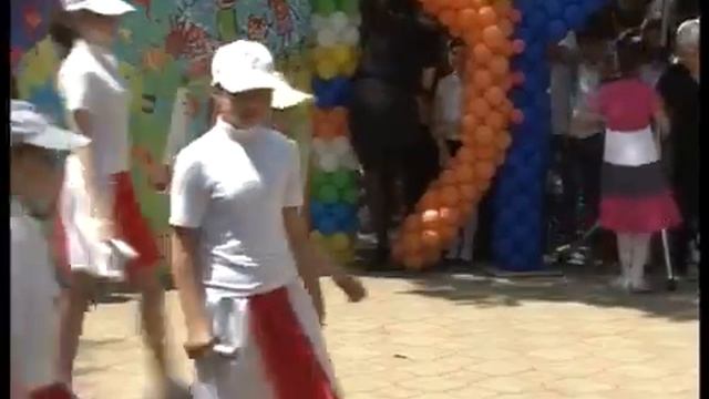 г. Хасавюрт. Концерт посвящённый Дню защиты детей 2-я часть.