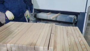 шлифовка заготовок на рельефно-шлифовальном станке EcoWood Lite 1000-T6
