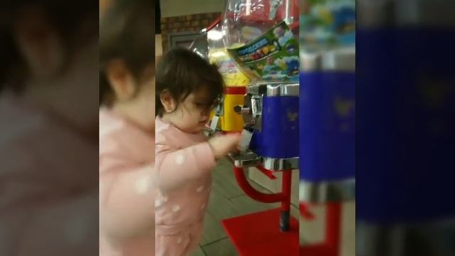 Детский Гагаринский аттракцион смотреть онлайн