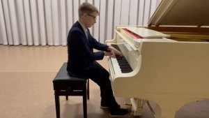 Зайцев Тимофей,10 лет, ДШИ № 12, г. Белово,Э. Григ Соч. № 12 Вальс a - moll