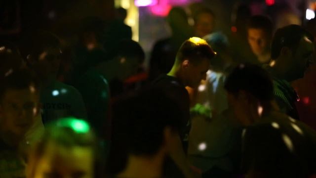 Vallery Woods - шоу перевоплощений и пародий. смотреть онлайн