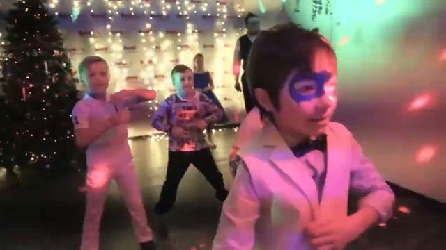 RosKids New Year 2019