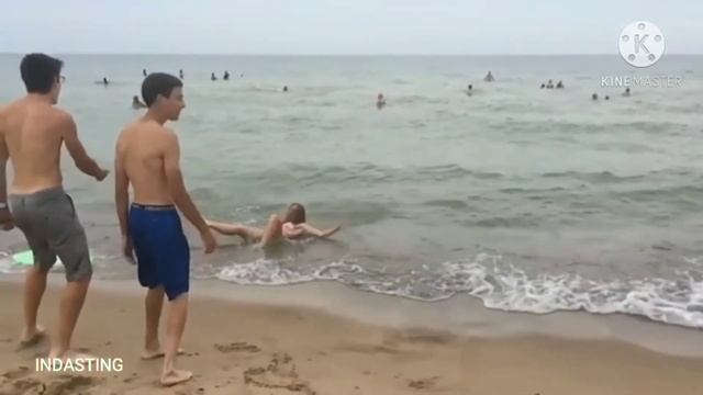 Смешные Видео 2020 до слез Неудачная падения Приколы смотреть онлайн