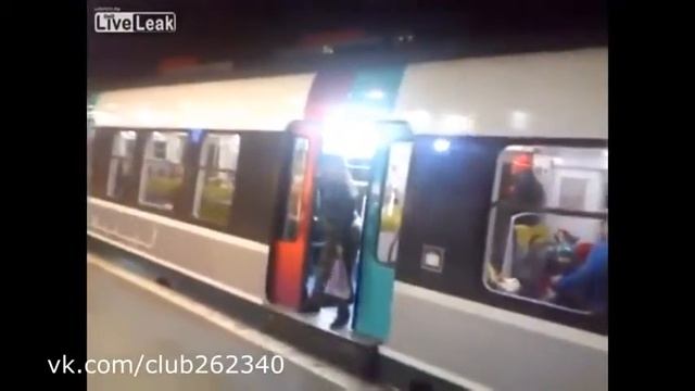 Все правильно сделал это Спарта! -- смотреть онлайн