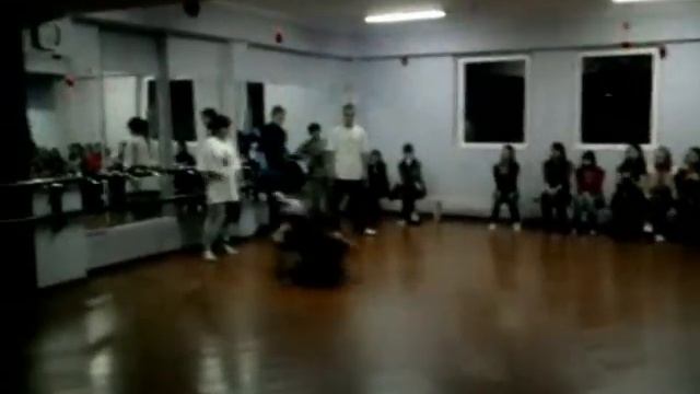 формаркет 2011 break dance