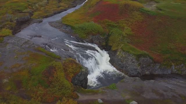 Водопад на полуострове  Рыбачий!