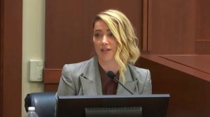 Камилла ПРЕКРАТИЛА ДОПРОС Эмбер Херд