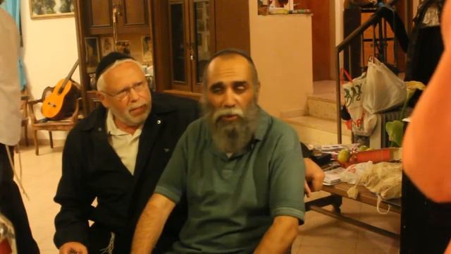 10. "Нэ журытэсь хлопци, що же з намы будэ..." Дани Брохин - запевала хасидских песен. смотреть онлайн