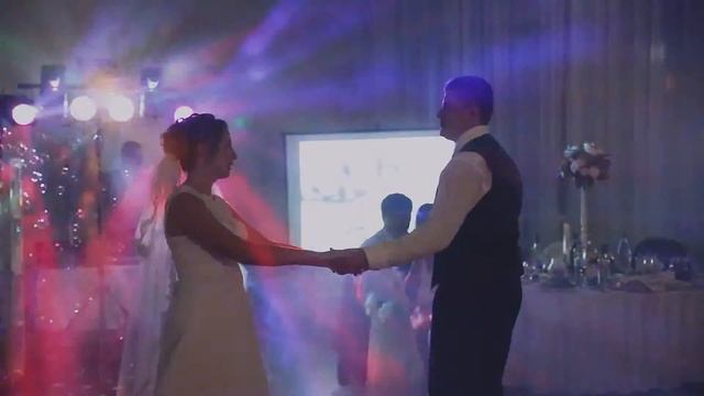 Свадебный танец Маши и Виктора (постановщик - Смирнов Антон). смотреть онлайн