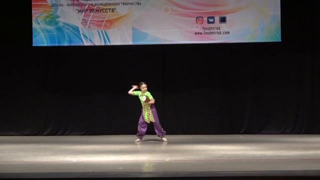 Индусский танец из балета "Баядерка" смотреть онлайн