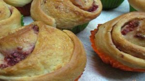 Кексы с малиной