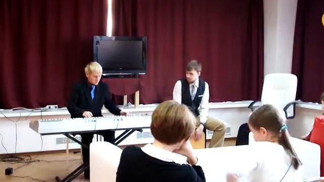 Благотворительный книжный аукцион в магазине Плиний Старший. 9-11-2013  Часть 1