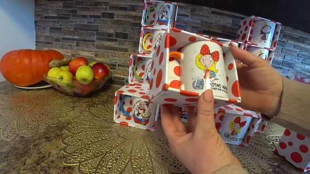 Видео обзор 76000659. Кружка керамическая Прикольная 320 мл, в коробке. смотреть онлайн