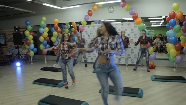 ALEX FITNESS "Юпитер" 4 года! Номер "Ковбои". смотреть онлайн