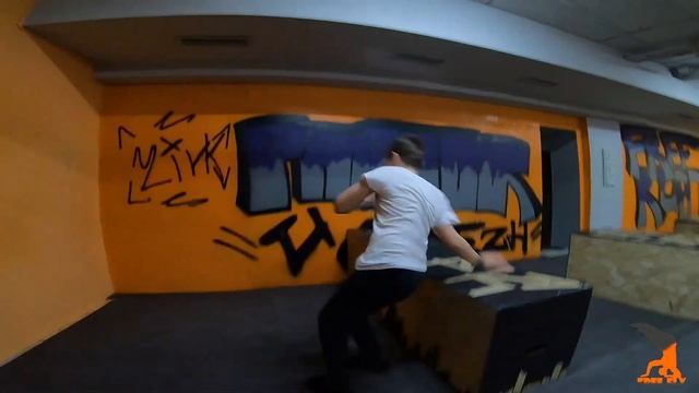 Беспалов Лев 2023 - Free Fly Voronezh (Parkour and Freerun 2023).Паркур в Вор? смотреть онлайн