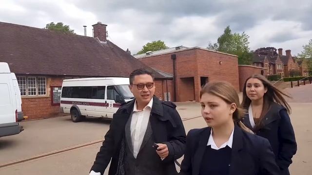 Bromsgrove school отзыв ученицы. Школа IB. Обучение в Англии для русских в Бромсгроув школа смотреть онлайн